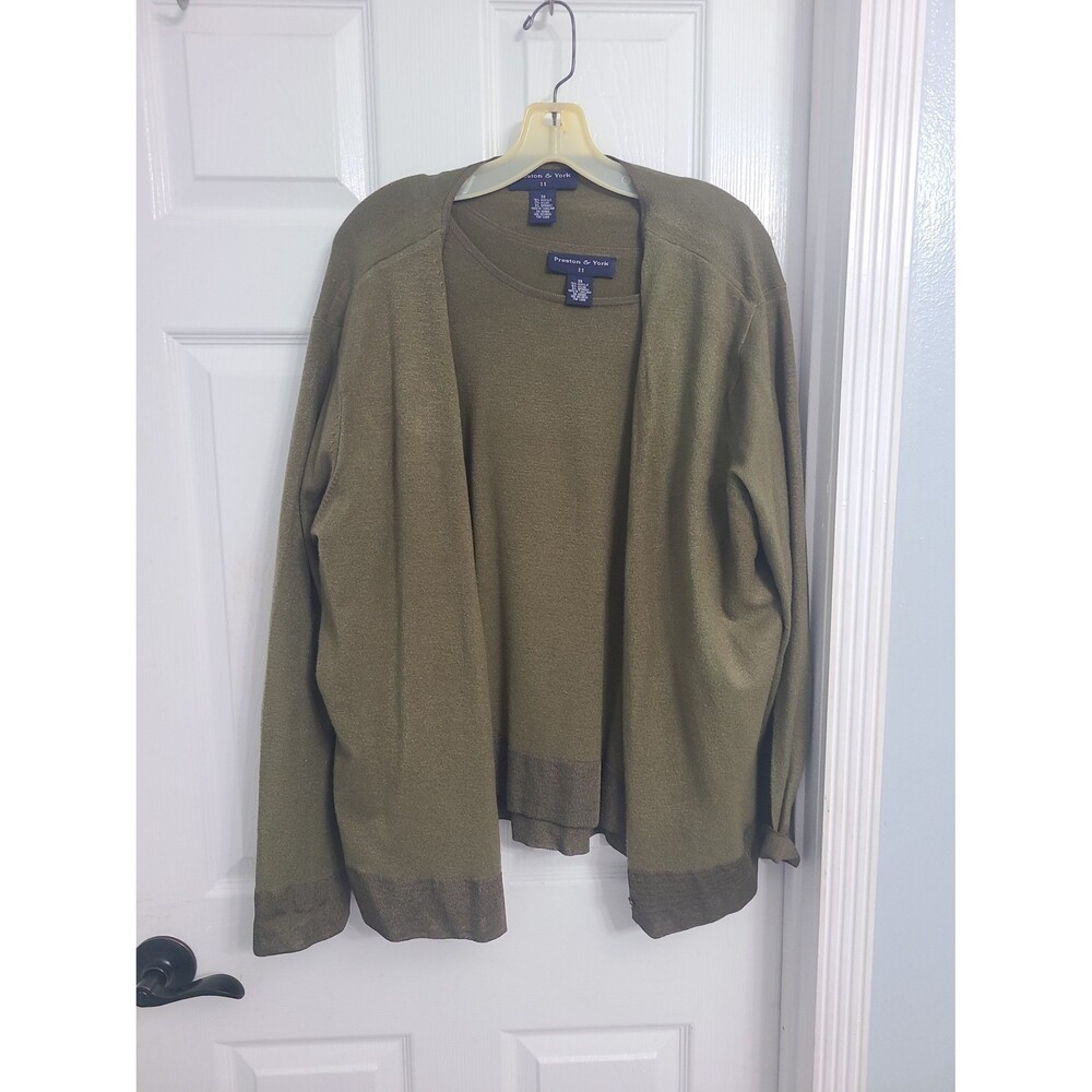 olive green twin set  lightweight open-front cardigan and a matching Sz 3X